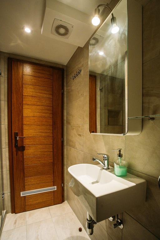 Apartamento Charming Old Stone House Sali Exterior foto